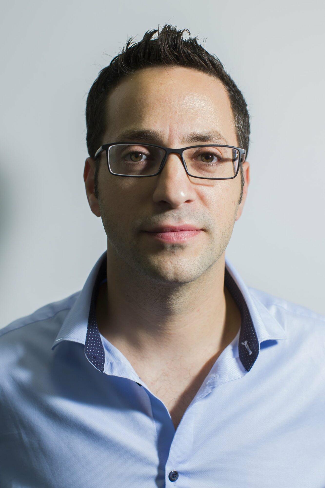 עו"ד אופיר בן משה